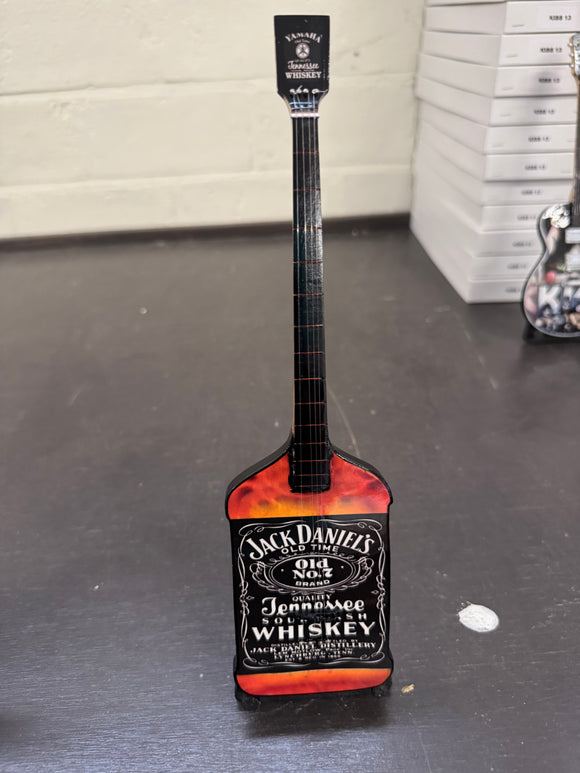 Miniatuur gitaar Jack Daniels