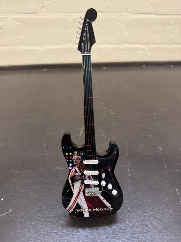 Miniatuur gitaar Freddy Mercury