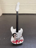 Betty Boop miniatuur gitaar