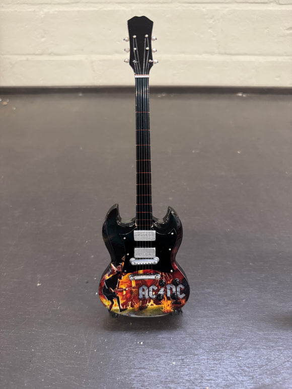 Miniatuur gitaar ACDC