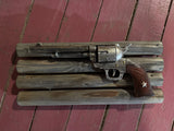 Stoere wanddecoratie Pistool!
