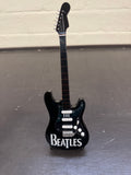The Beatles miniatuur gitaar