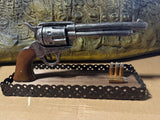 Revolver op plateau
